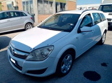 Opel Astra 1.7 CDTI 110CV S.W. AUTOCARRO