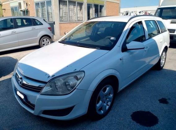 Opel Astra 1.7 CDTI 110CV S.W. AUTOCARRO