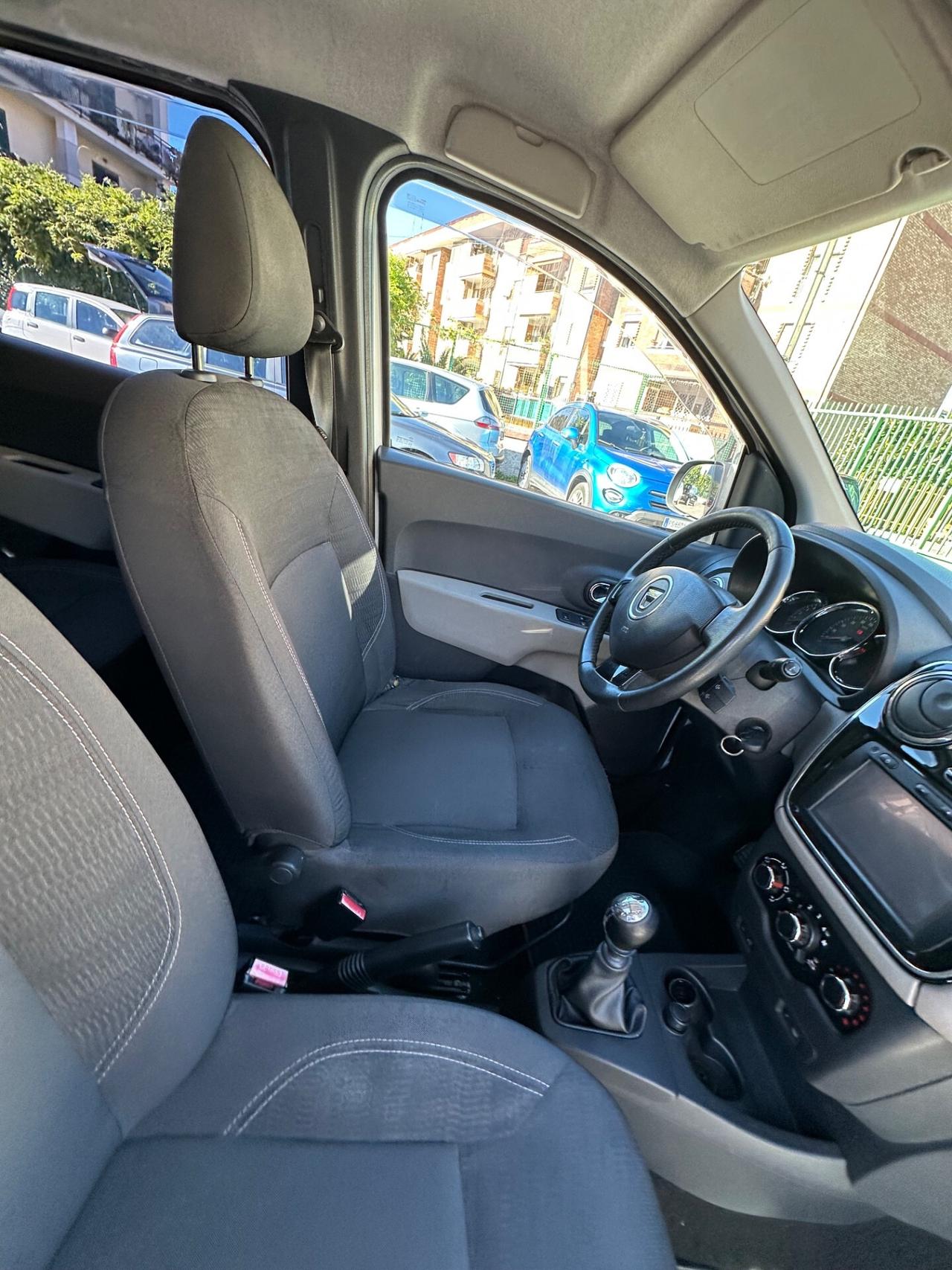 Dacia Lodgy 1.5 dCi 8V 110CV 7 posti Lauréate