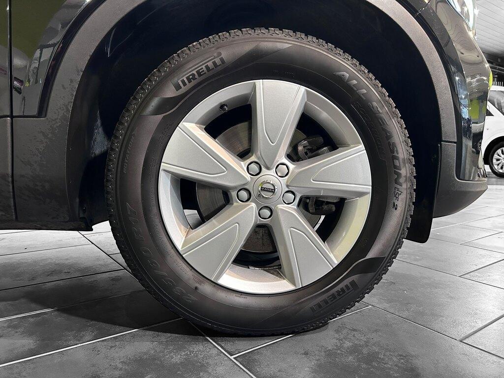 Volvo XC40 2.0 B3 Essential automatico