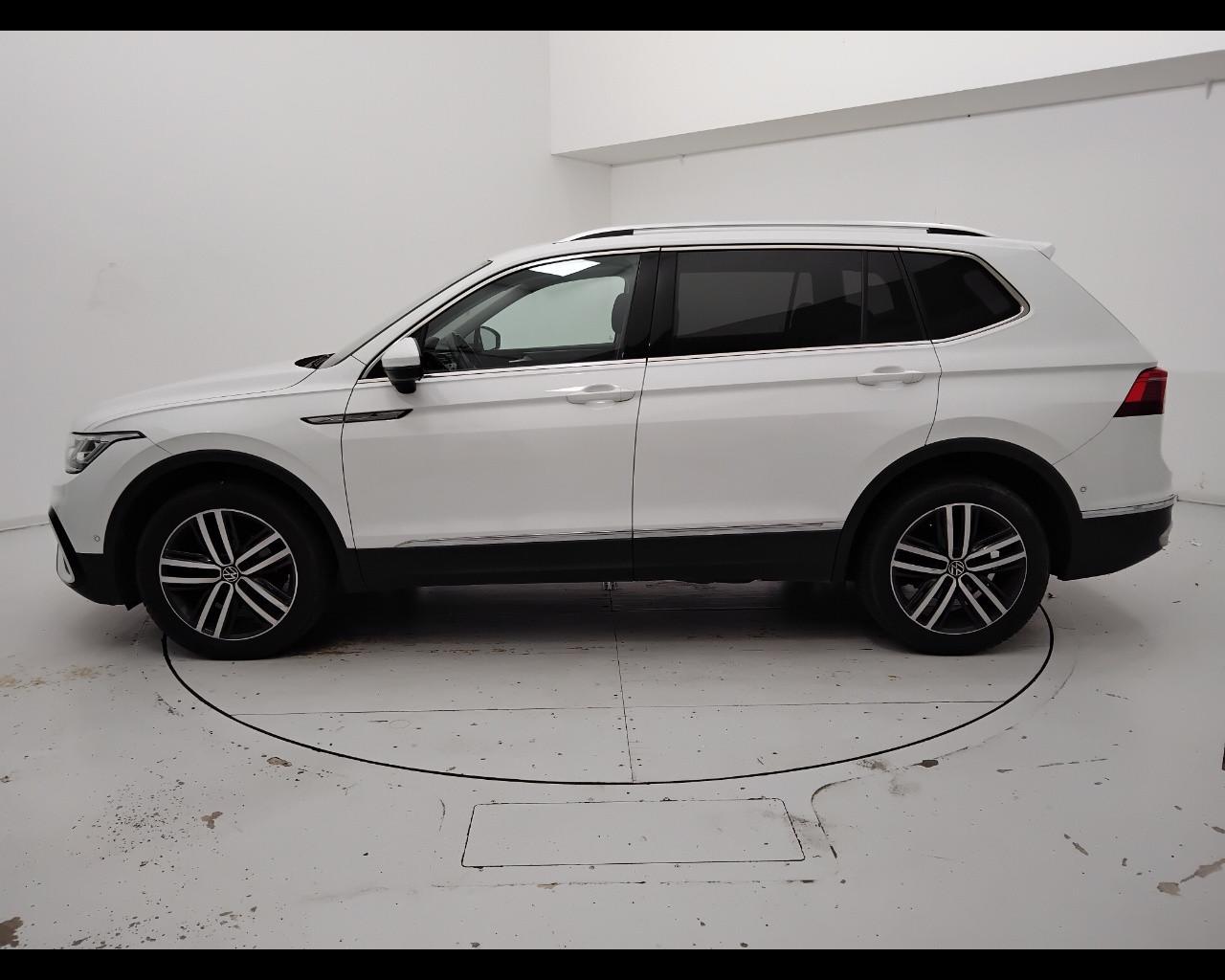 VOLKSWAGEN Tiguan II 2021 Allspace - Tiguan Allspace 2.0 tdi Elegance 150cv 7p.ti dsg