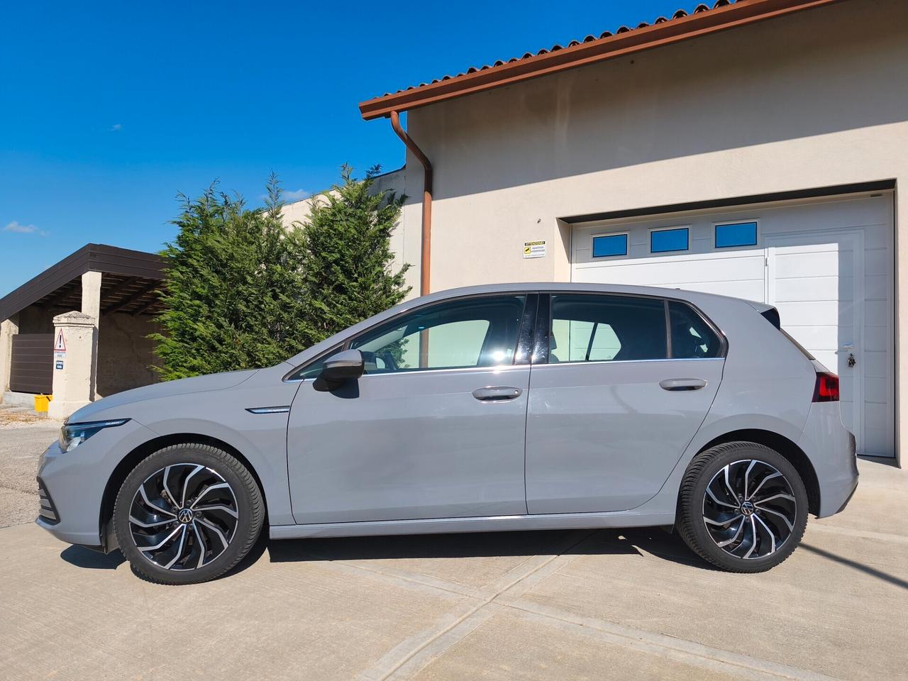 Volkswagen Golf 1.5 eTSI 150 CV EVO ACT DSG 1st Edition Style