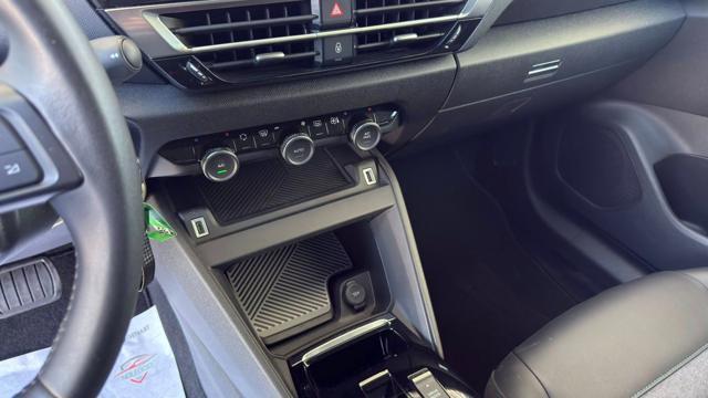 CITROEN C4 BlueHDi 130 S&S EAT8 Shine