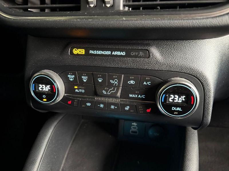 Ford Kuga Kuga 2.5 Full Hybrid 190 CV CVT AWD Vignale