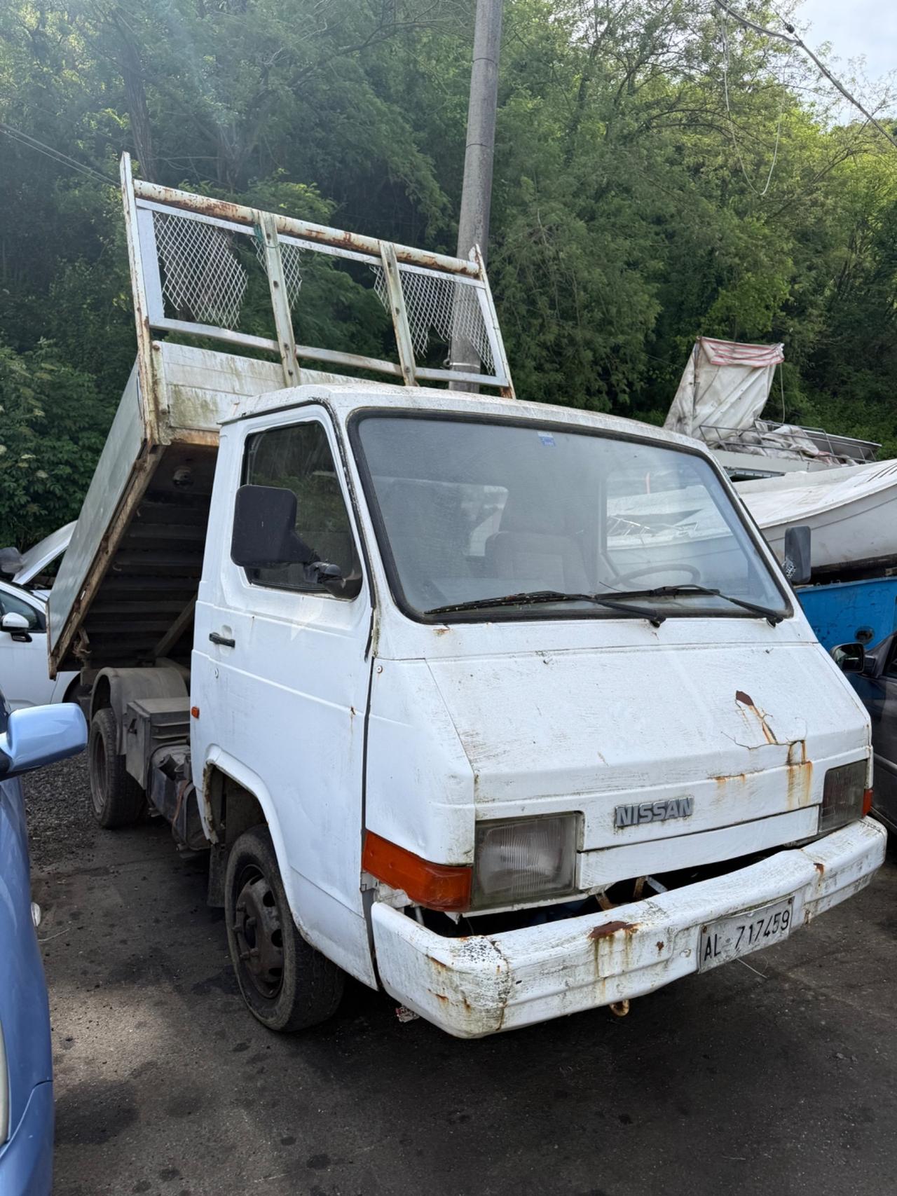 Nissan Trade 2.8