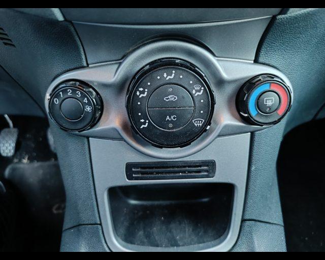 FORD Fiesta + 1.4 5 porte Bz.- GPL