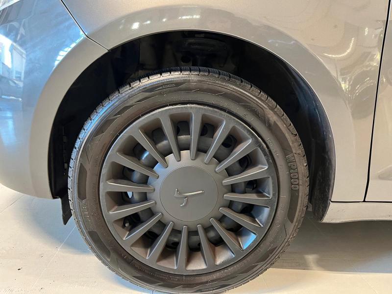 Lancia Ypsilon 1.2 GOLD KM 32000