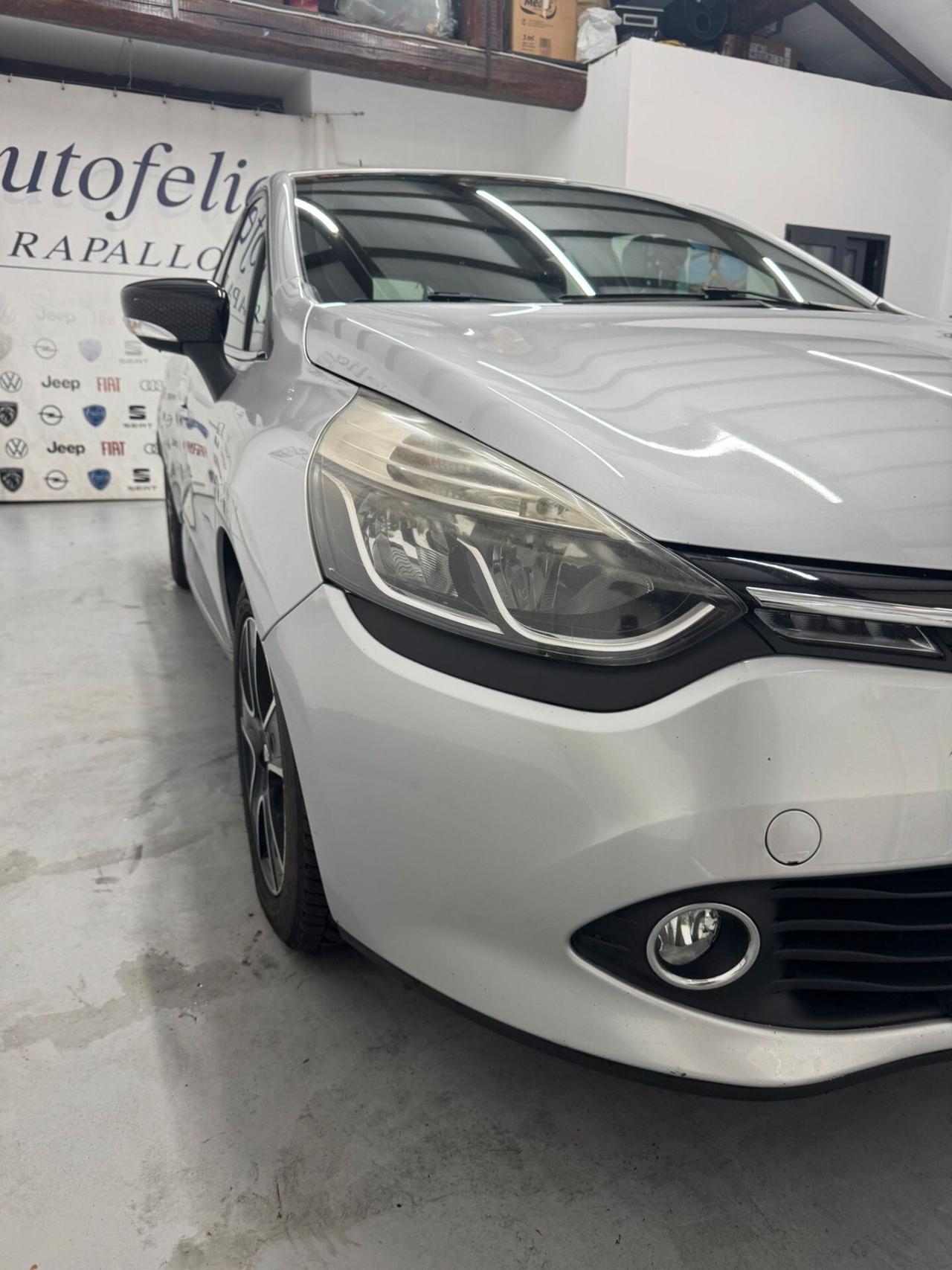 Renault Clio dCi 8V 75 CV Start&Stop 5 porte Energy Duel