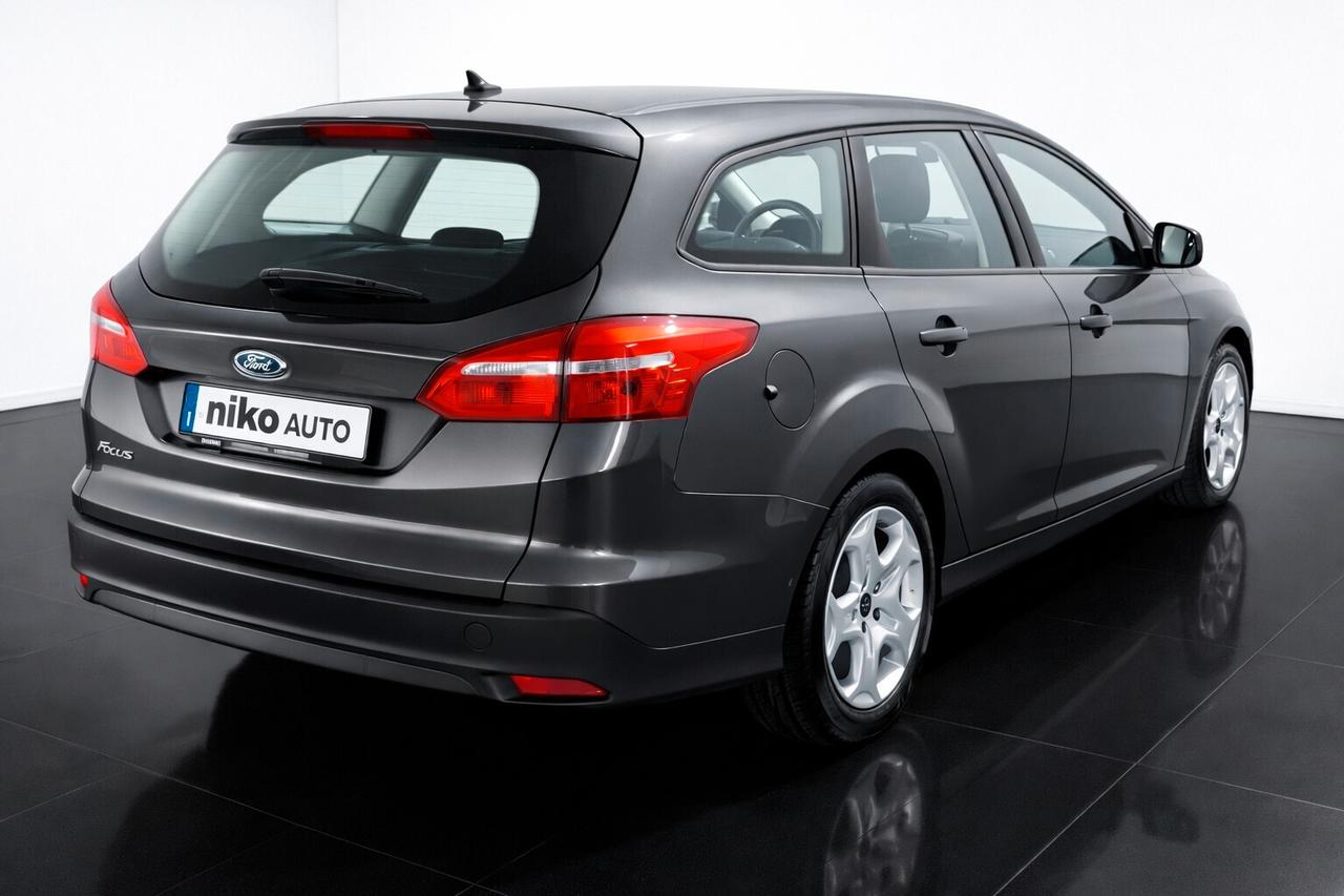 Ford Focus 1.5 TDCi 95 CV SW Titanium KM CERTIFICATI €6B NEOPATENTATI