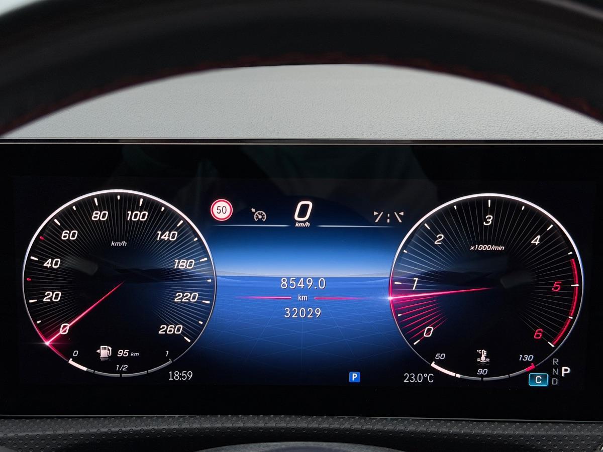 New Mercedes-Benz Classe A 200d Premium AMG Night Editon 150CV