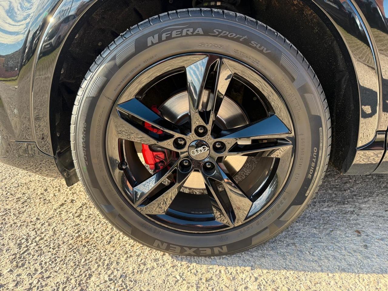 Audi Q3 2.0 TDI 150 CV quattro S tronic Sport