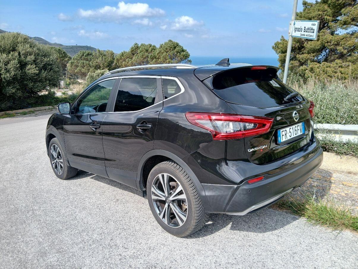 Nissan Qashqai 1.5 dCi N-Connecta