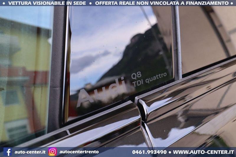 Audi Q8 50 TDI quattro S-line BLACK 23 TETTO 4RUOTESTERZANTI Sline