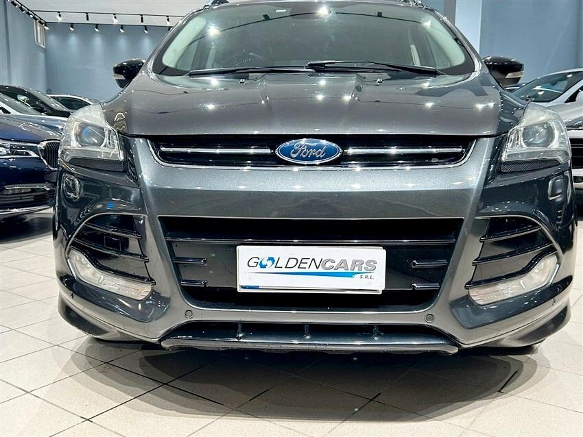 Ford Kuga 2.0 TDCI 180 CV S&S 4WD ST-Line