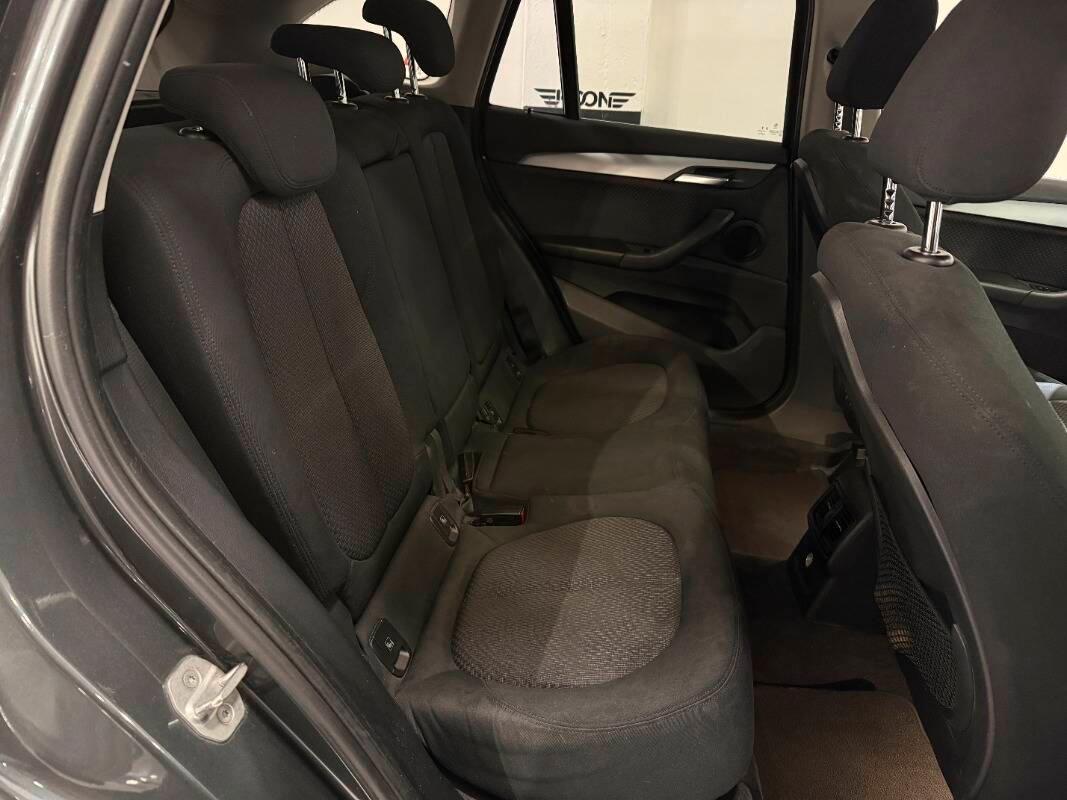 BMW X1 Xdrive18d Business auto