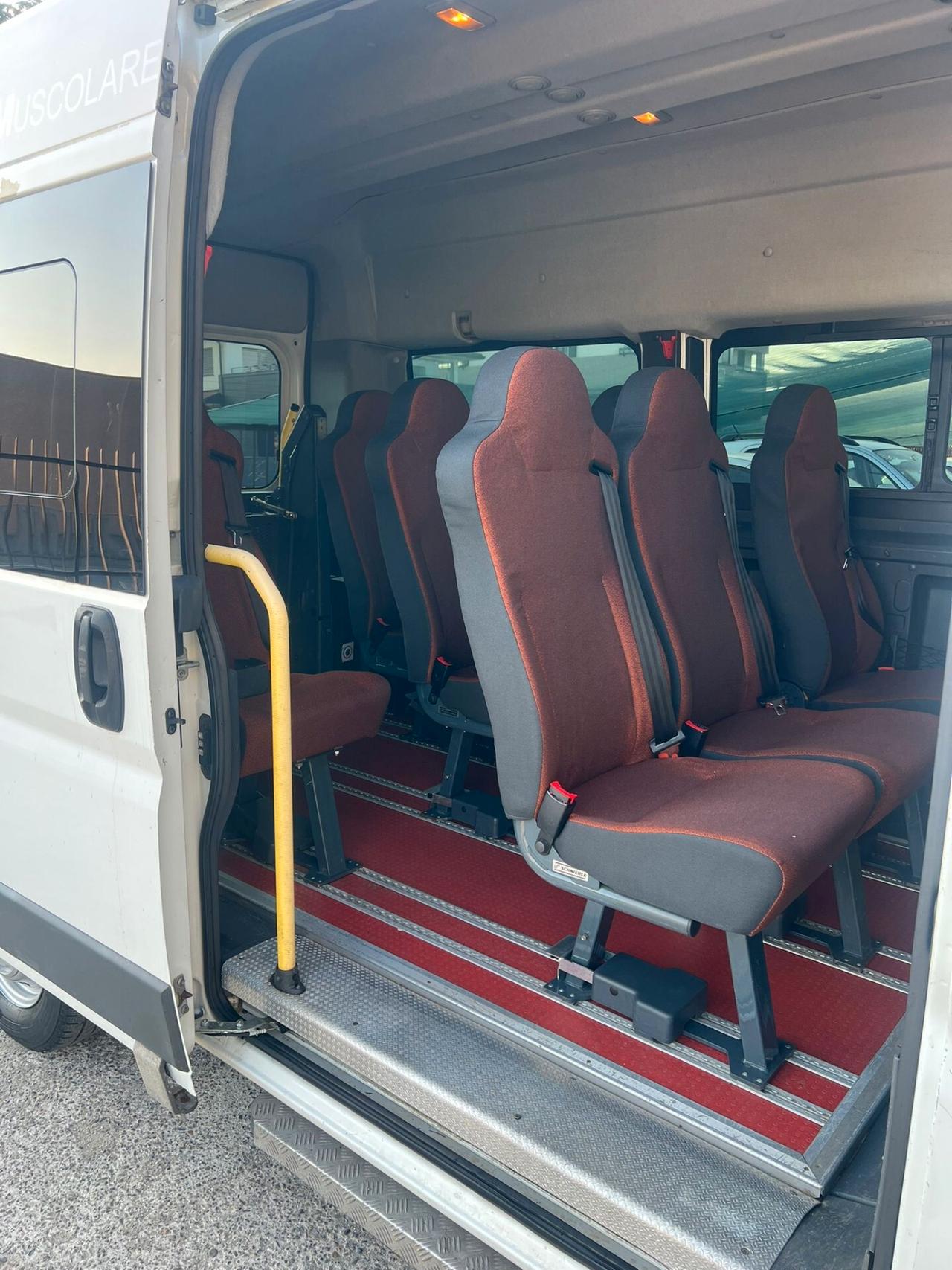 Fiat Ducato 35 2.3 MJT PLM-TA Vetrato Maxi 9 posti +PEDANA ELETTRICA POST