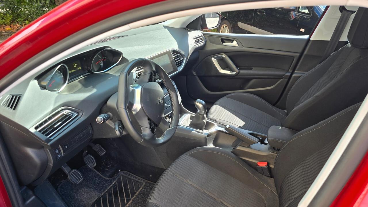 Peugeot 308 BlueHDi 100 S&S SW Business