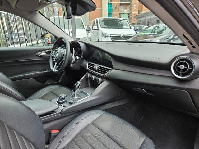 ALFA ROMEO Giulia 2.2 Turbodiesel 190 CV AT8 GANCIO TRAINO