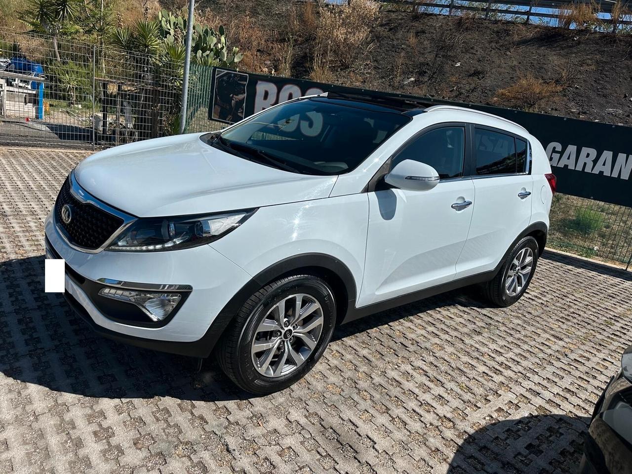 Kia Sportage 1.7 CRDI VGT 2WD high tech-2015