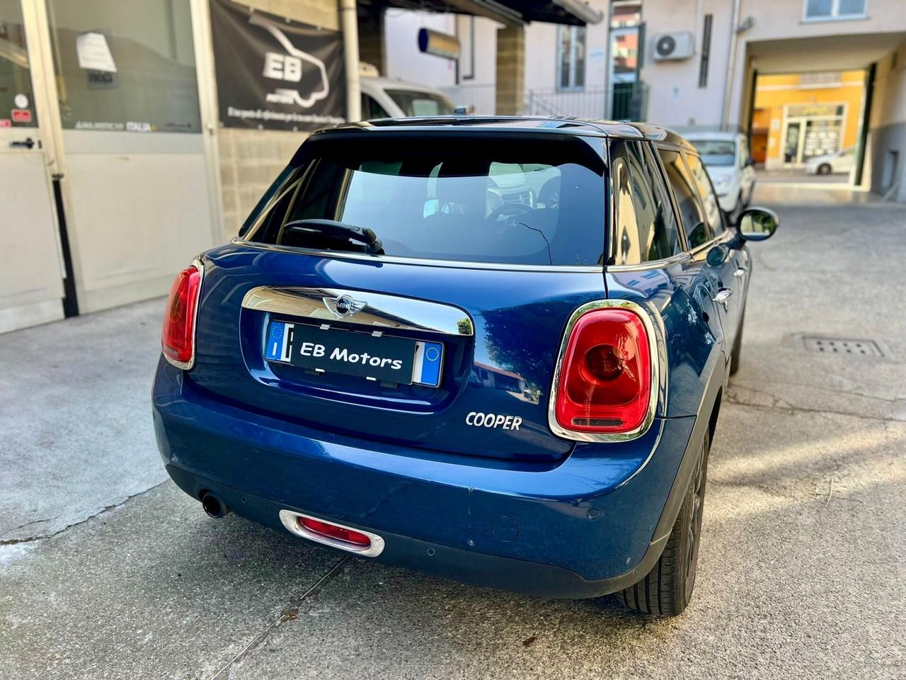 Mini Cooper 5 porte 1.5 Boost