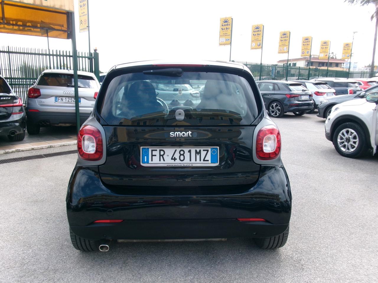 Smart ForTwo 0.9 TURBO 90CV MY 18 TWINAMIC AUTOMATICA *NAVIGATORE*