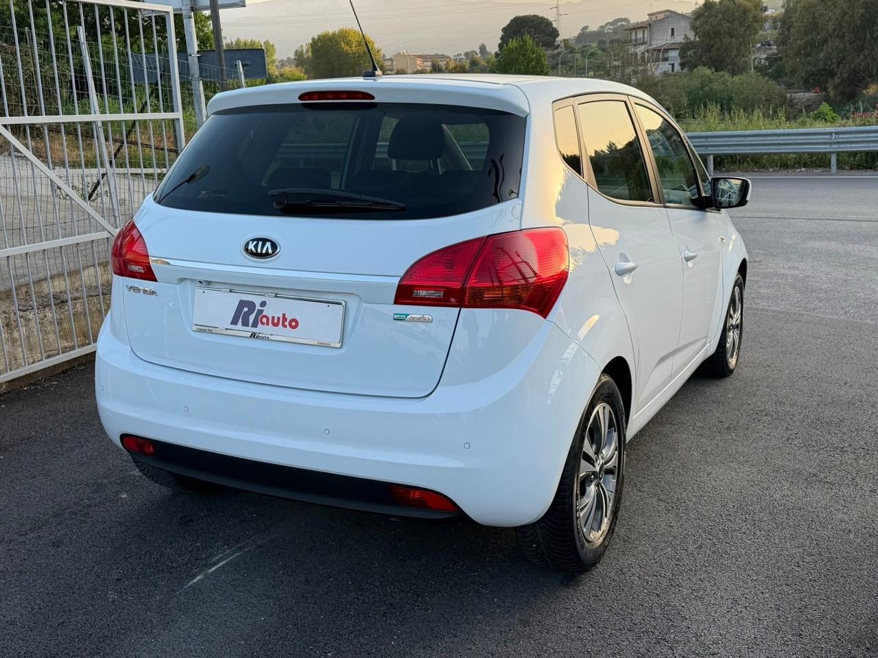 Kia Venga 1.4 CRDi 90CV my word