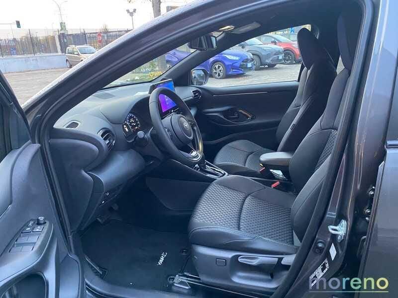 Toyota Yaris 1.5h 130 Lounge