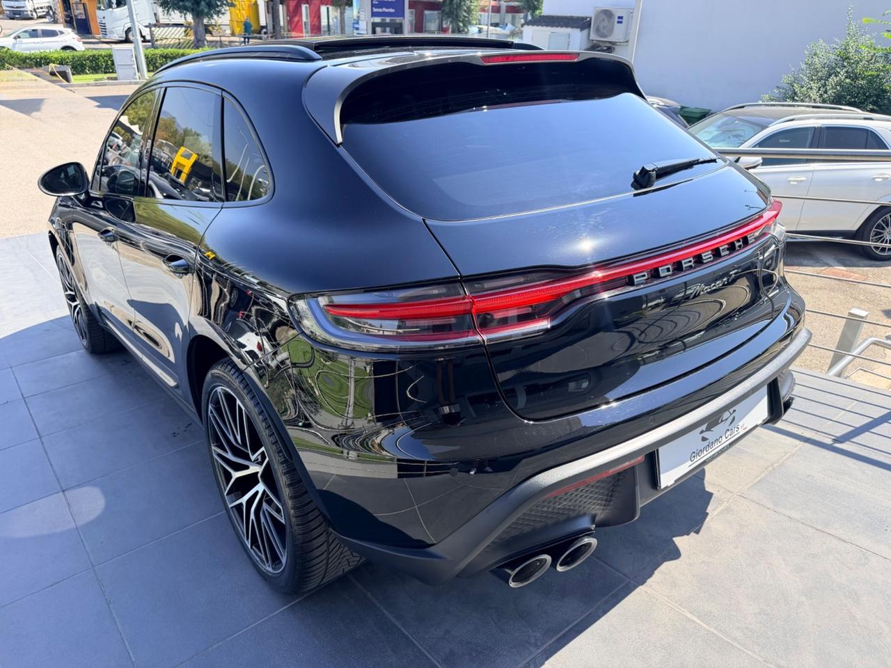 Porsche Macan 2.0 T 265cv Full tetto apribile in garanzia totale