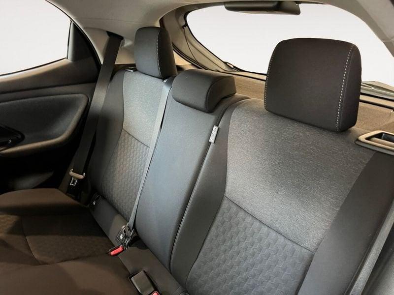 Toyota Yaris 4ª serie 1.0 5 porte Trend