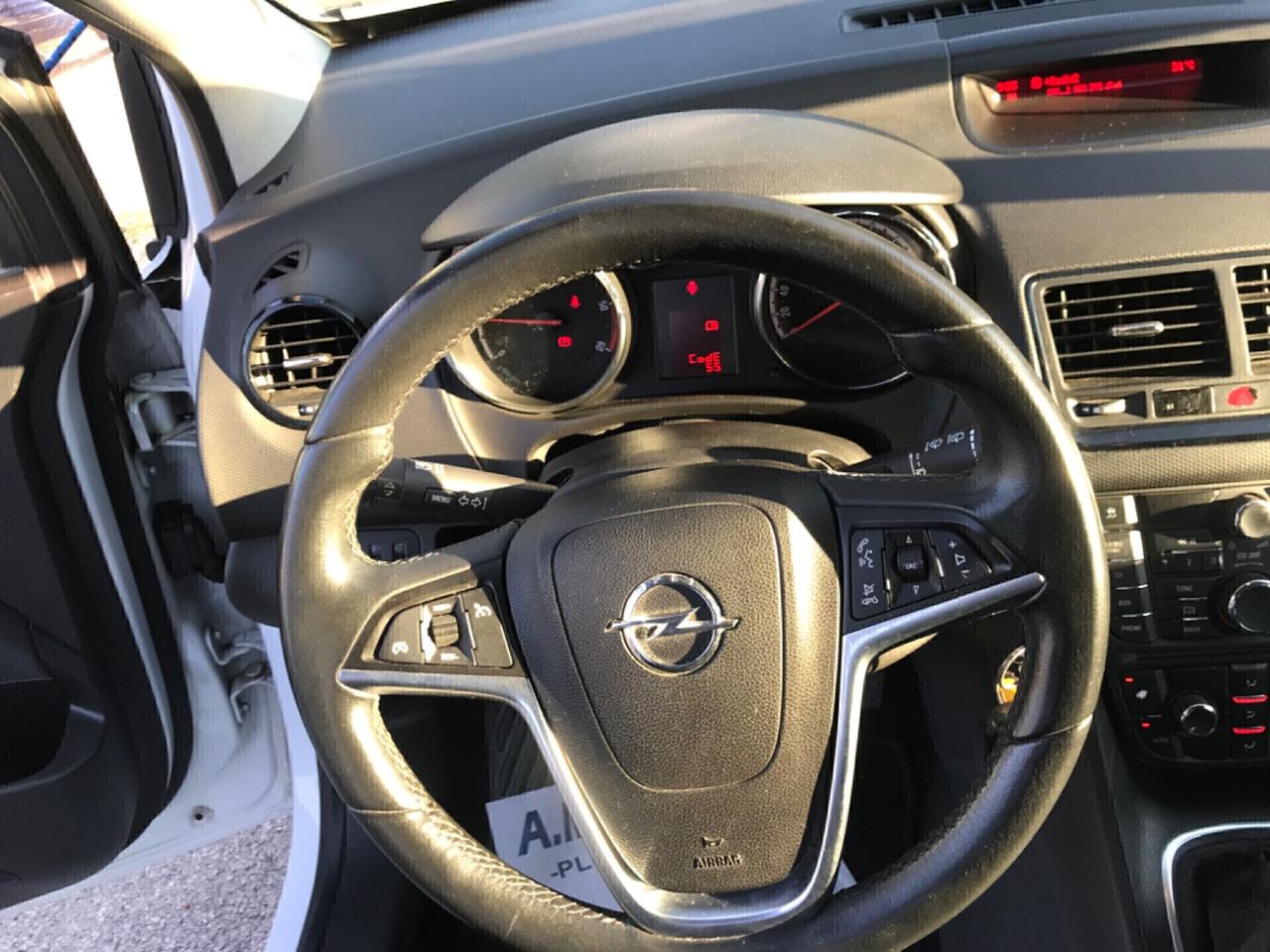 Opel Meriva 1.3 CDTI 95CV ecoFLEX Cosmo 95 CV 70 KW