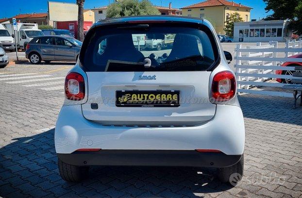 SMART FORTWO EQ Enel-X White