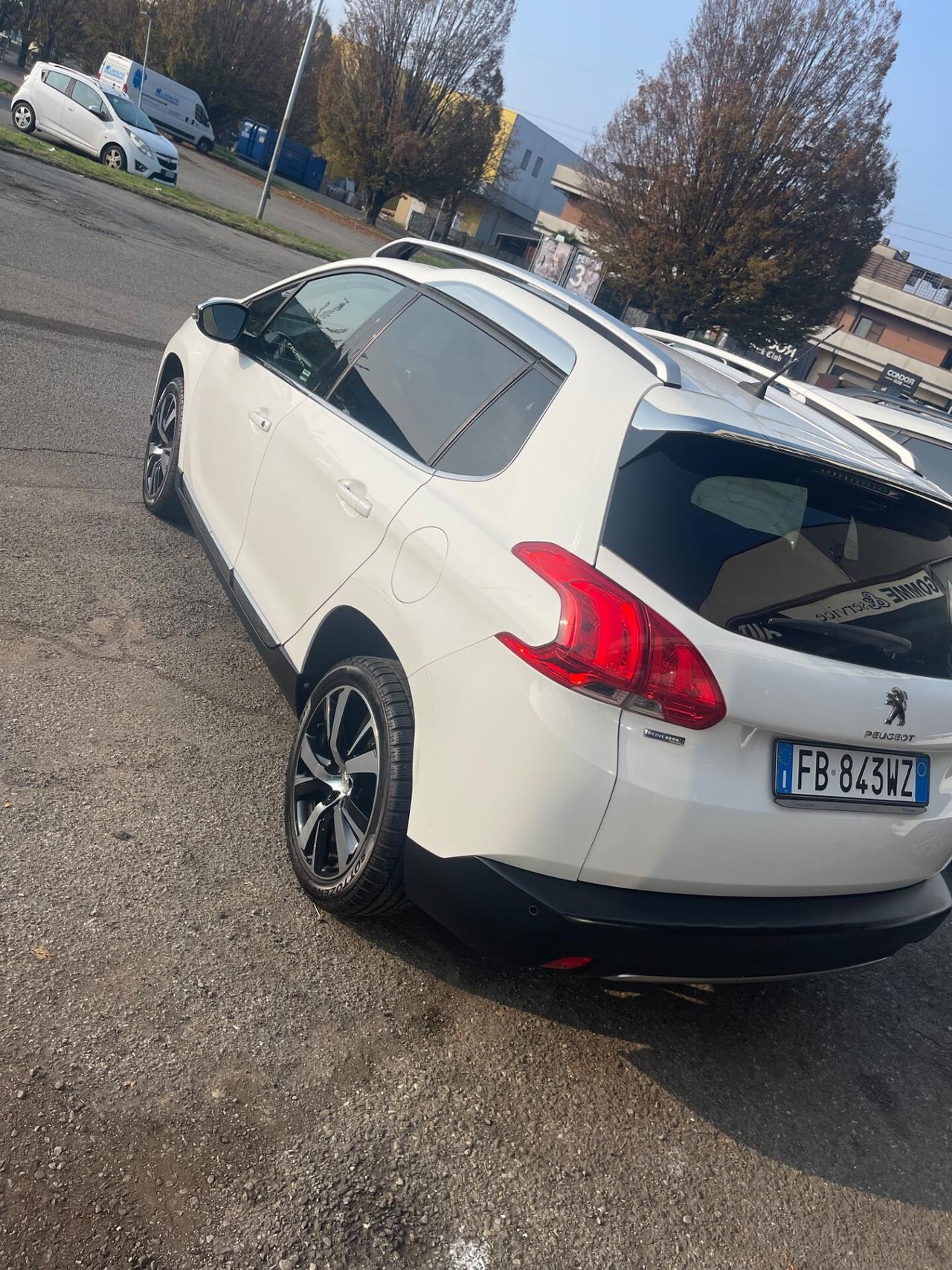 Peugeot 2008 PureTech 82 Allure
