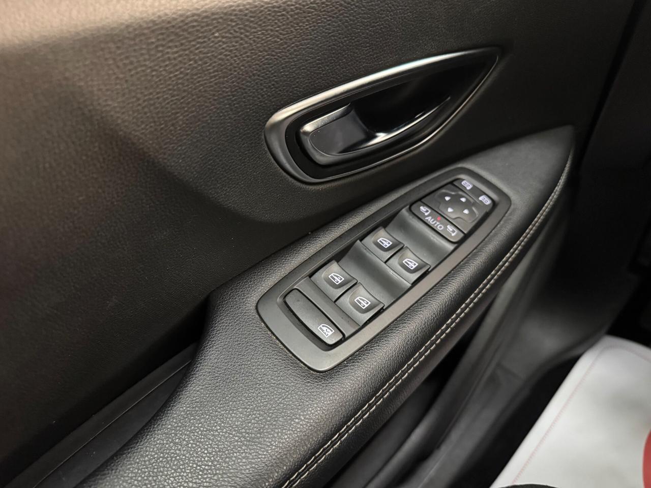 Renault Scenic / 1.5cc 110cv / Cambio Automatico / 2018 /