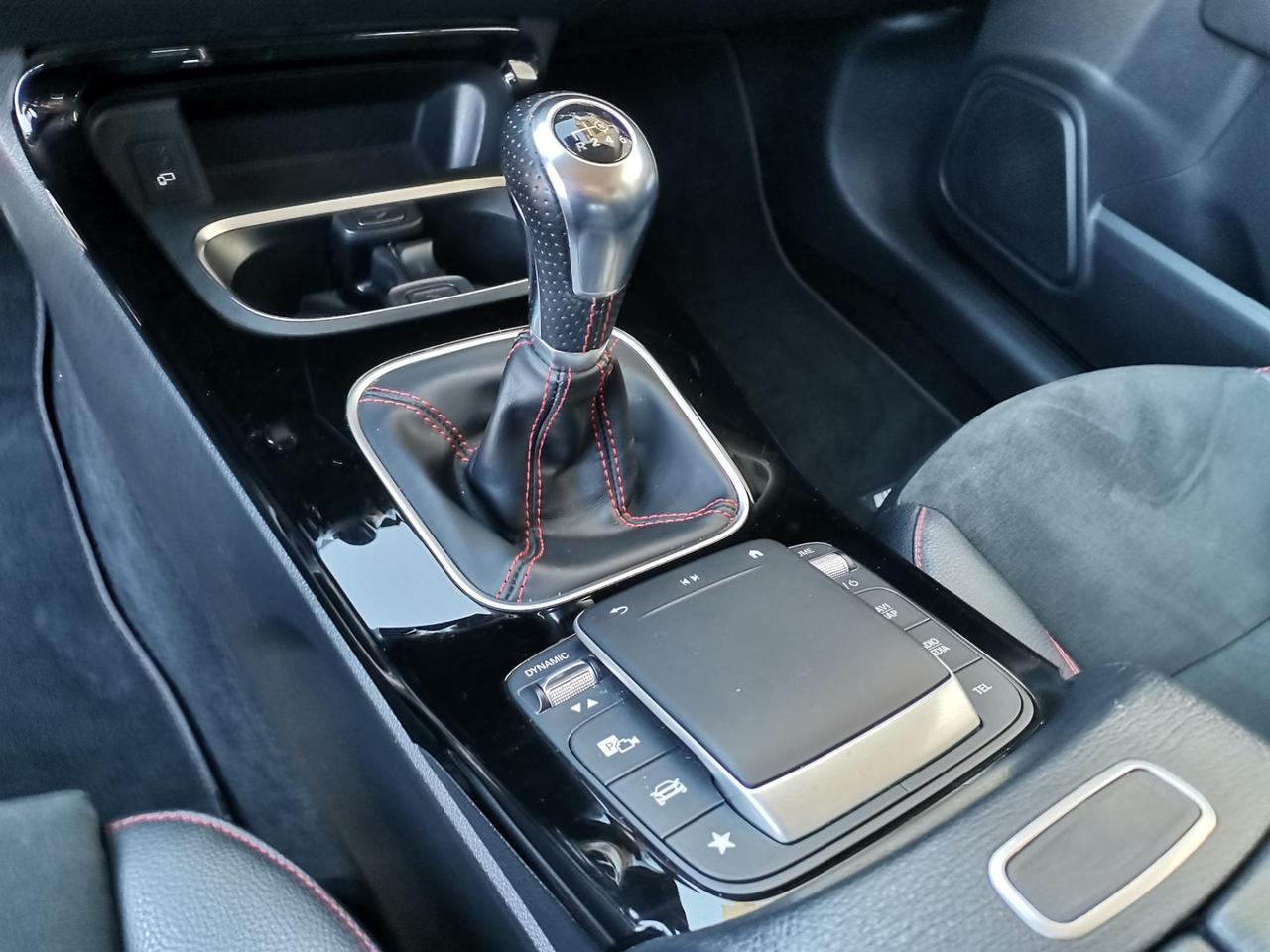 Mercedes B 200 D Premium