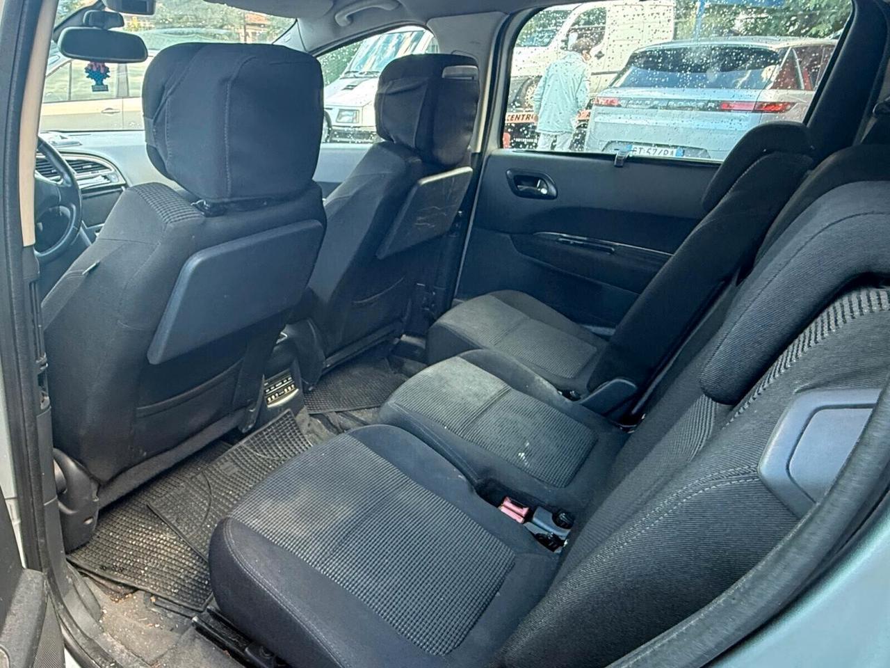 Peugeot 5008 2.0 HDi 163CV aut. Business