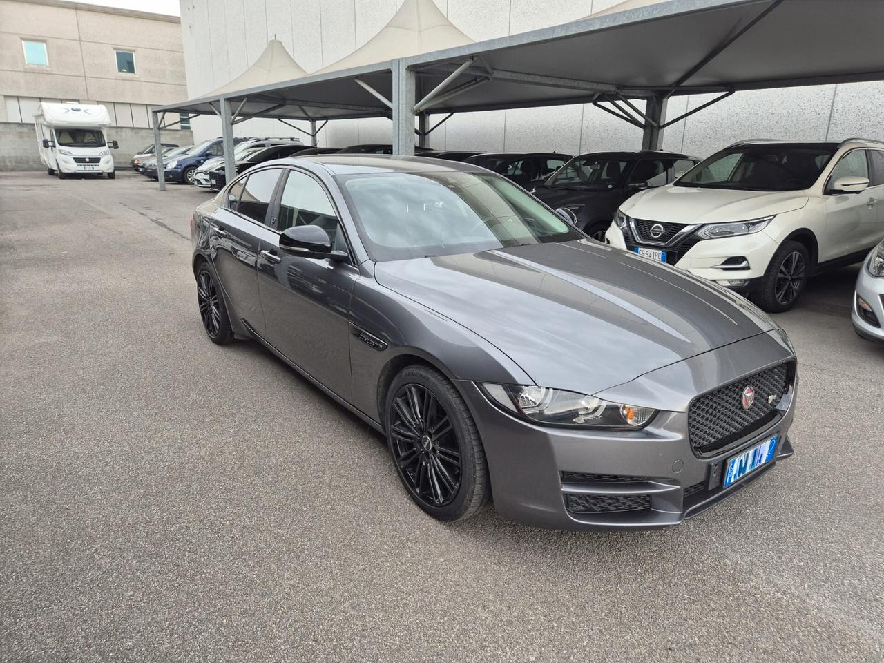 Jaguar XE 2.0 D Turbo 180CV aut. R-Sport