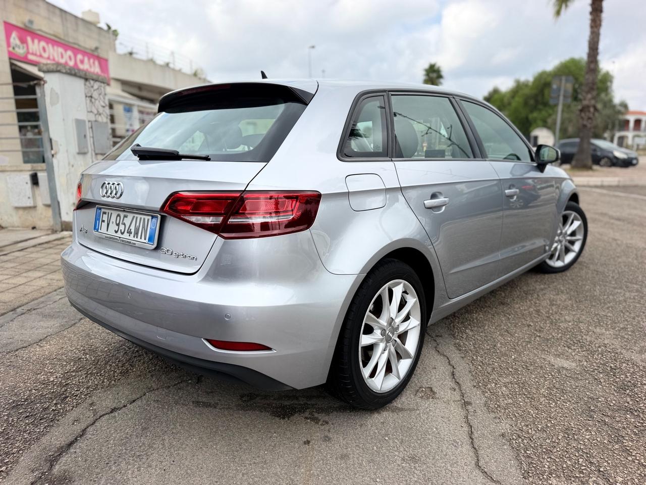 Audi A3 SPB 30 g-tron S tronic Sport