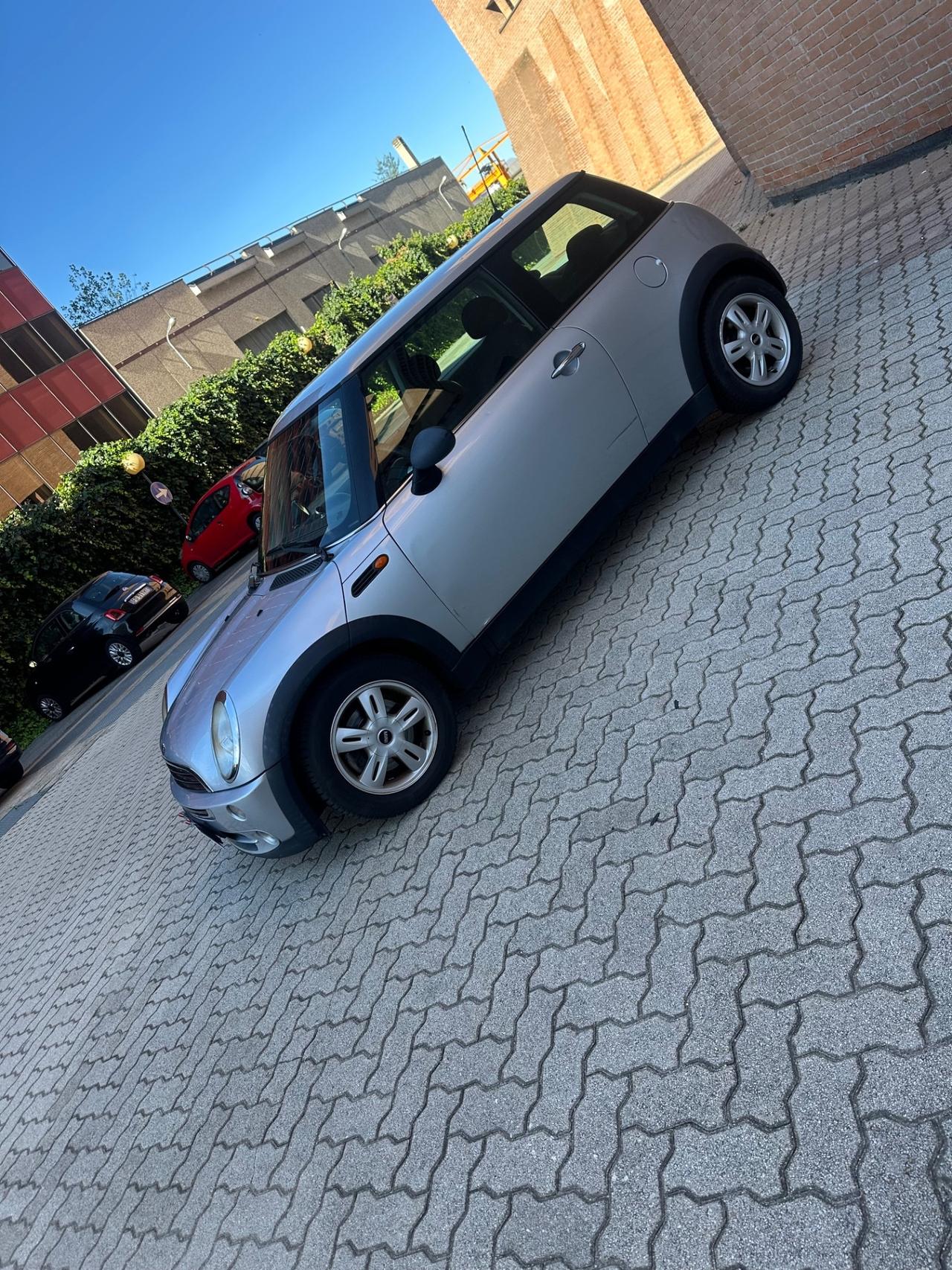 Mini 1.6 16V One de luxe