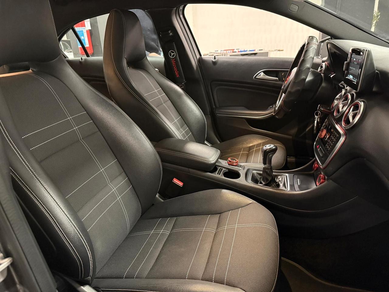 Mercedes-benz A 180 CDI Dark Night Edition