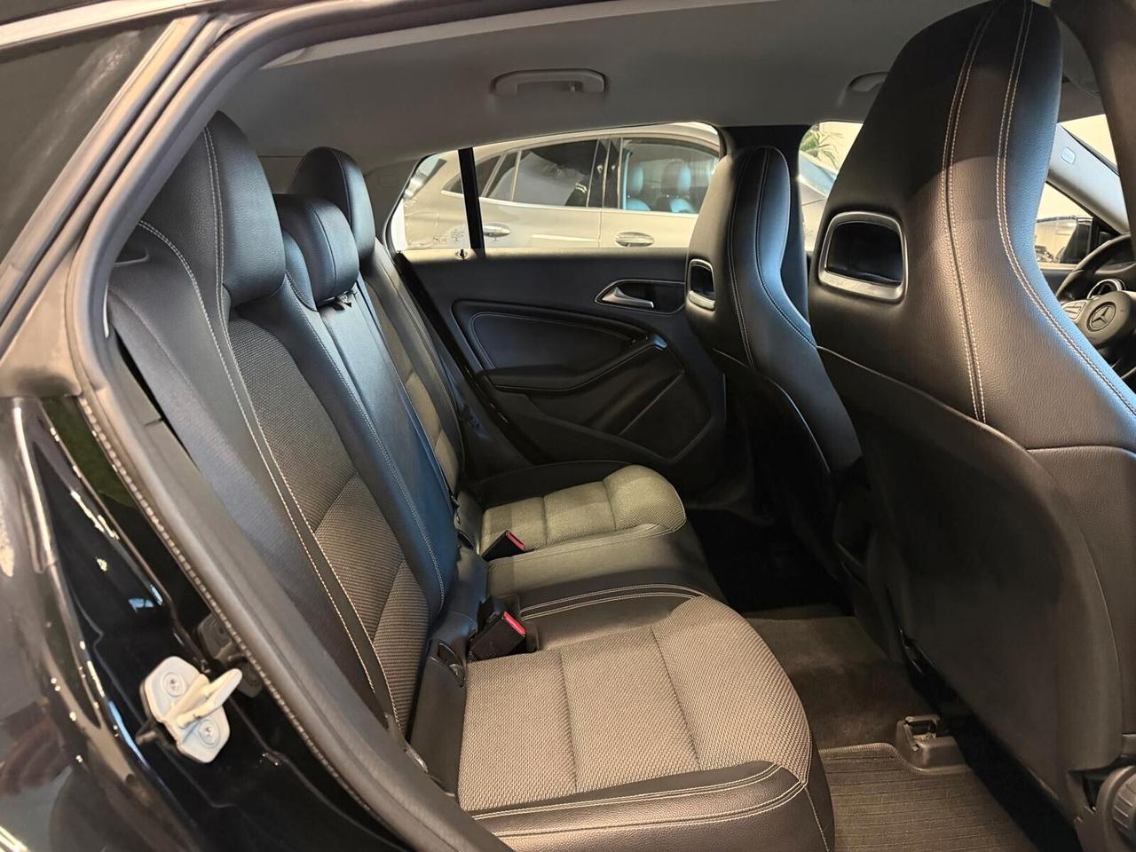 MERCEDES CLA 200D SHOOTING BRAKE SPORT 2.2 136CV OK NEOPATENTATO ANNO 2016