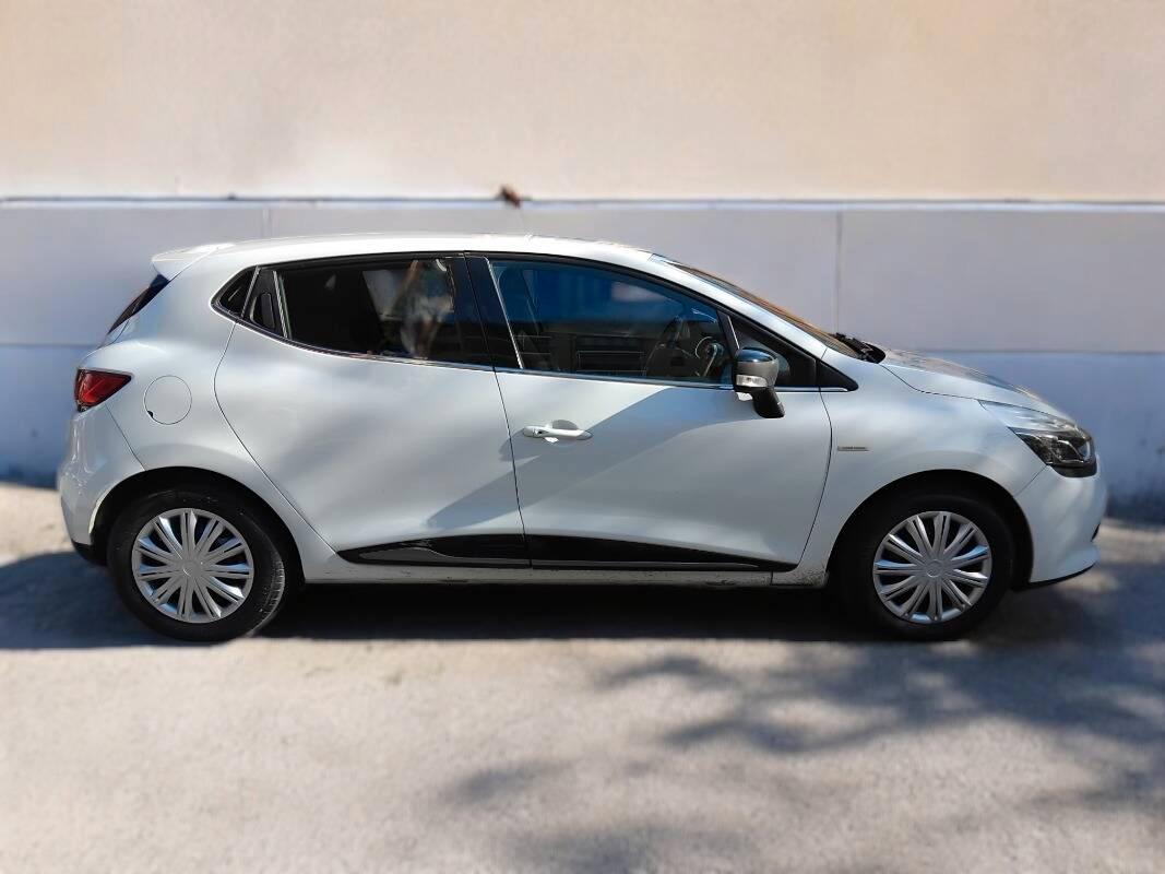 Renault Clio Clio IV 2015 1.2 Live Gpl 75cv