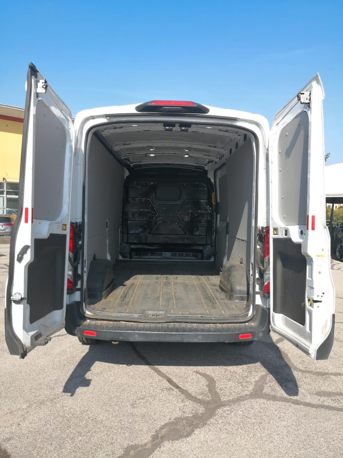 Ford Transit 350 2.0TDCi 130CV L3H2 PL TM 3posti