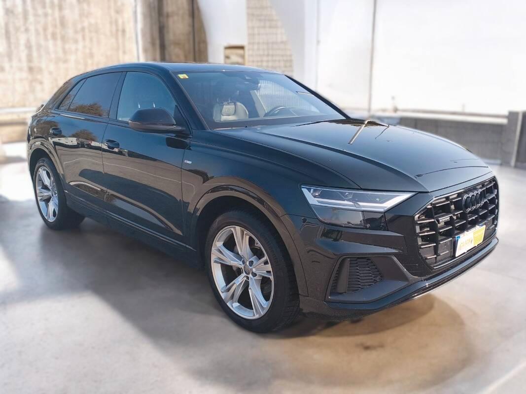 Audi Q8 Q8I 03 2022 - 45 3.0 tdi mhv Sport quattro tiptr