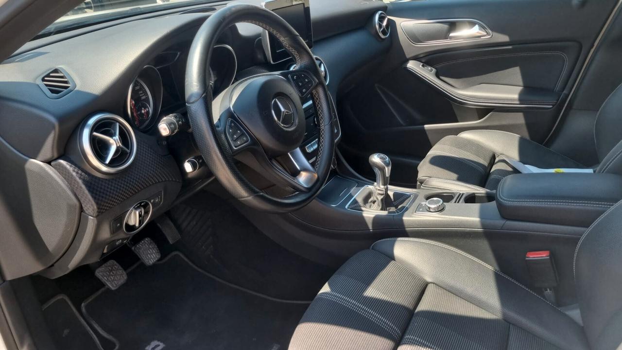 Mercedes-benz A 200 d Business
