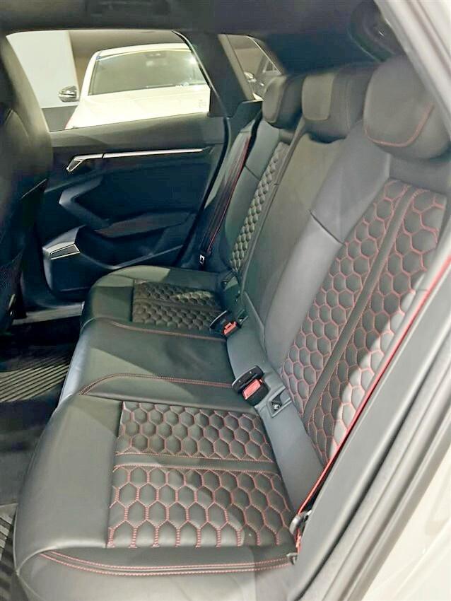 Audi RS3 Sportback 2.5 tfsi quattro s-tronic