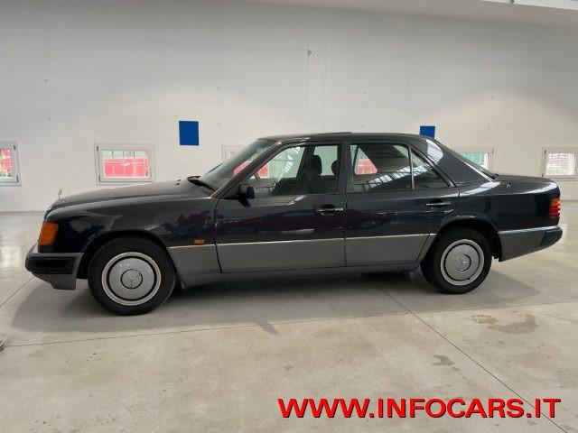 MERCEDES-BENZ 200 E cat W 124 FASCIONATA DA COLLEZIONE