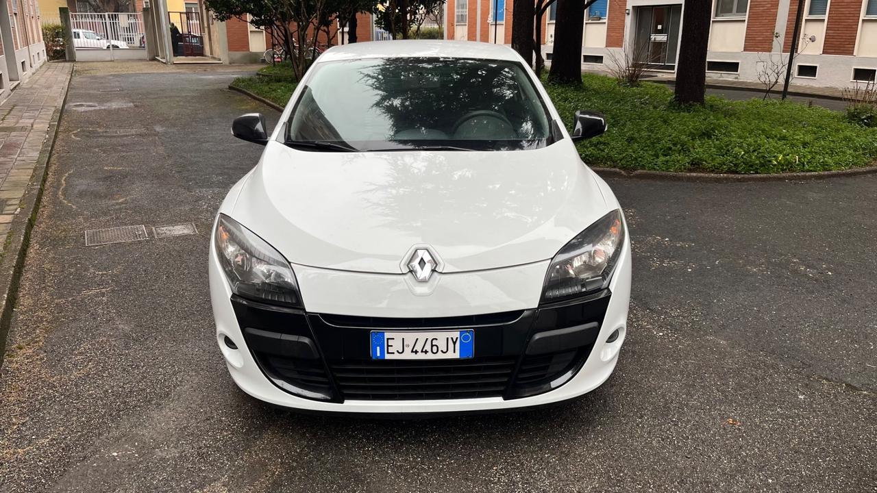 Renault Megane Mégane Coupé 1.6 Wave Edition