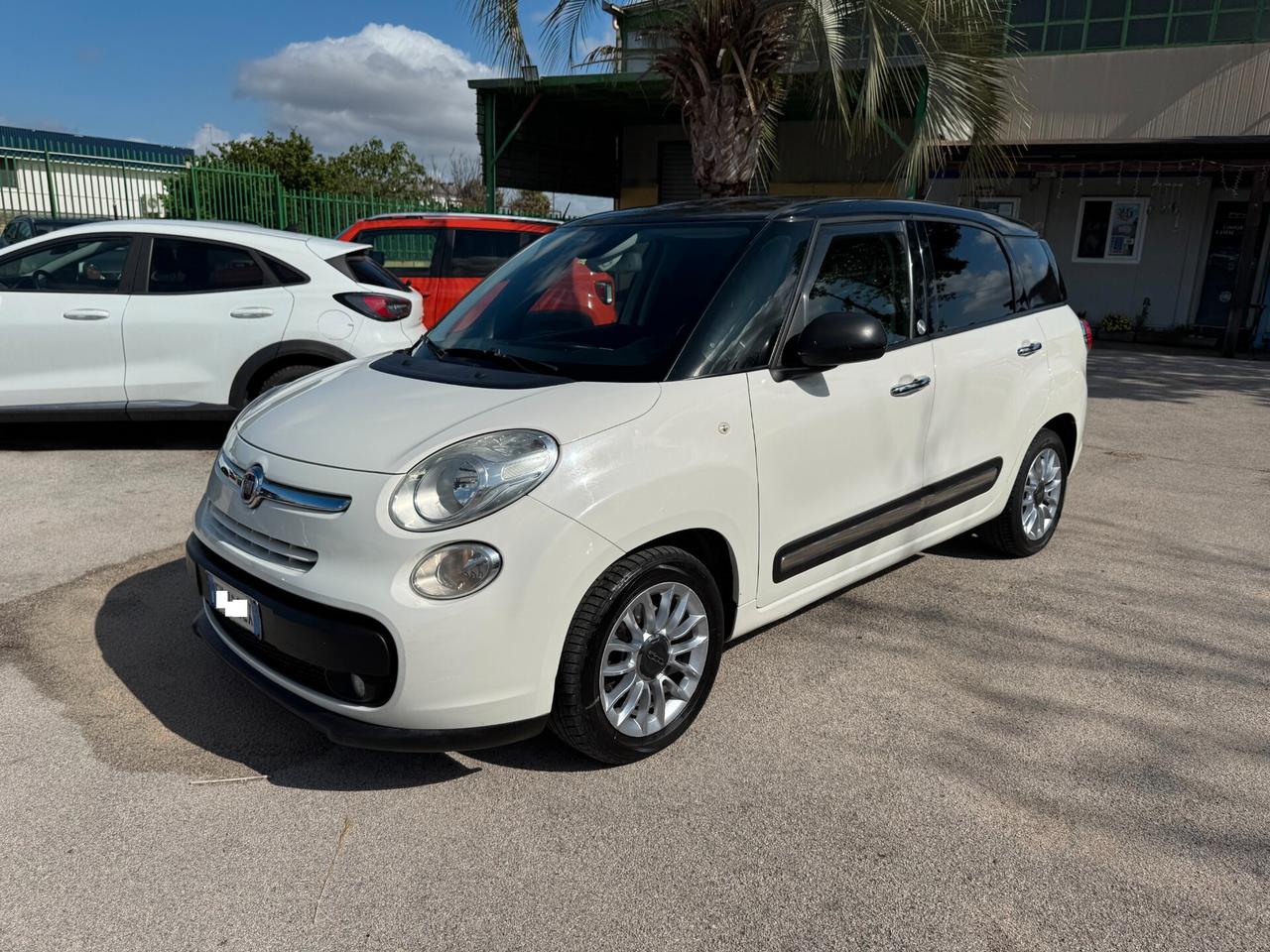 Fiat 500L Living 1.6 Multijet 105 CV Lounge 7 POSTI (motore nuovo)
