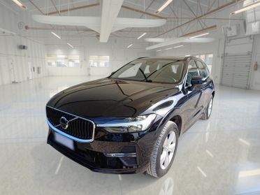VOLVO XC60 B4 D AWD automatico Momentum Pro