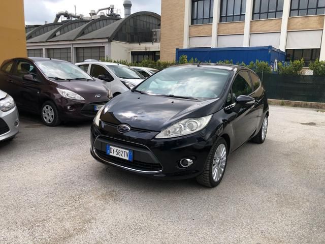 FORD Fiesta 1.4 3 porte Bz.- GPL Titanium